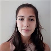 Profesora de clases de repaso a estudiantes de ESO y Primaria